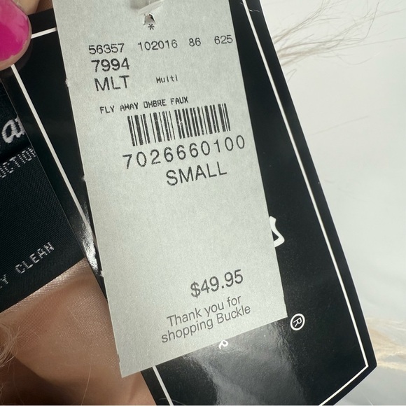 Me Jane Women's Fly Away Ombre Faux Fur Vest - Size Small - Picture 6 of 7